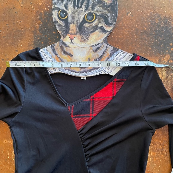 Vintage Christmas Style Lace Up Asymmetrical Red Buffalo Plaid V-Neck Medium - Picture 12 of 13